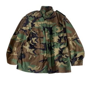 Military jacket mens large  green camouflage